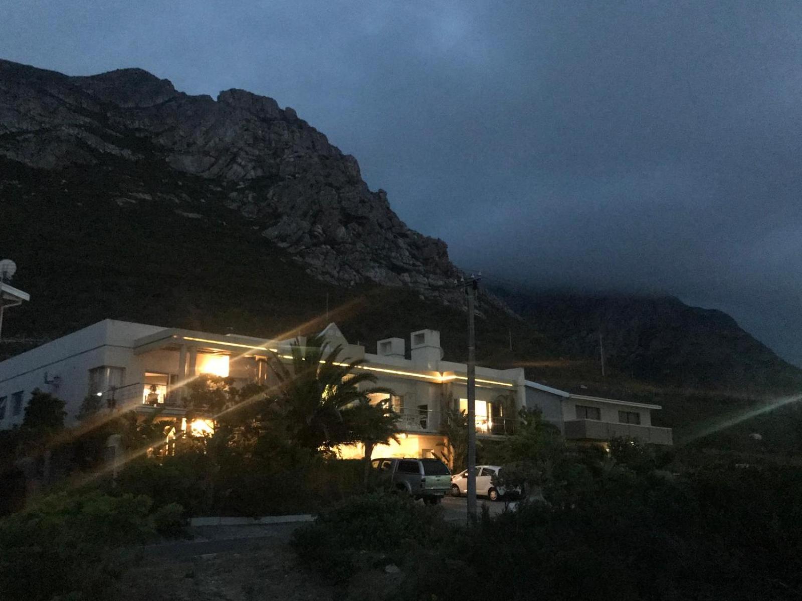 78On5Th In Hermanus Bagian luar foto